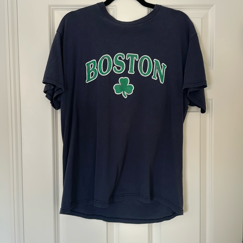 Unisex L Navy Boston Tee